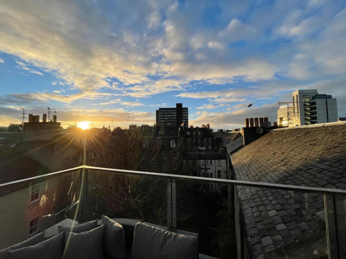 Lovely 1-Bed Apartment In Edimburgo Exterior foto